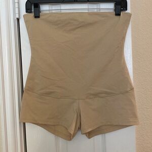 Maidenform Beige Shorty Shaper Shorts